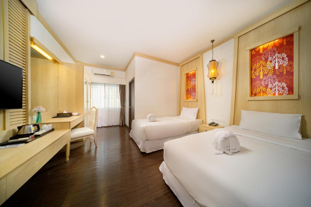 The Wing Lanna Hotel Чиангмай Екстериор снимка