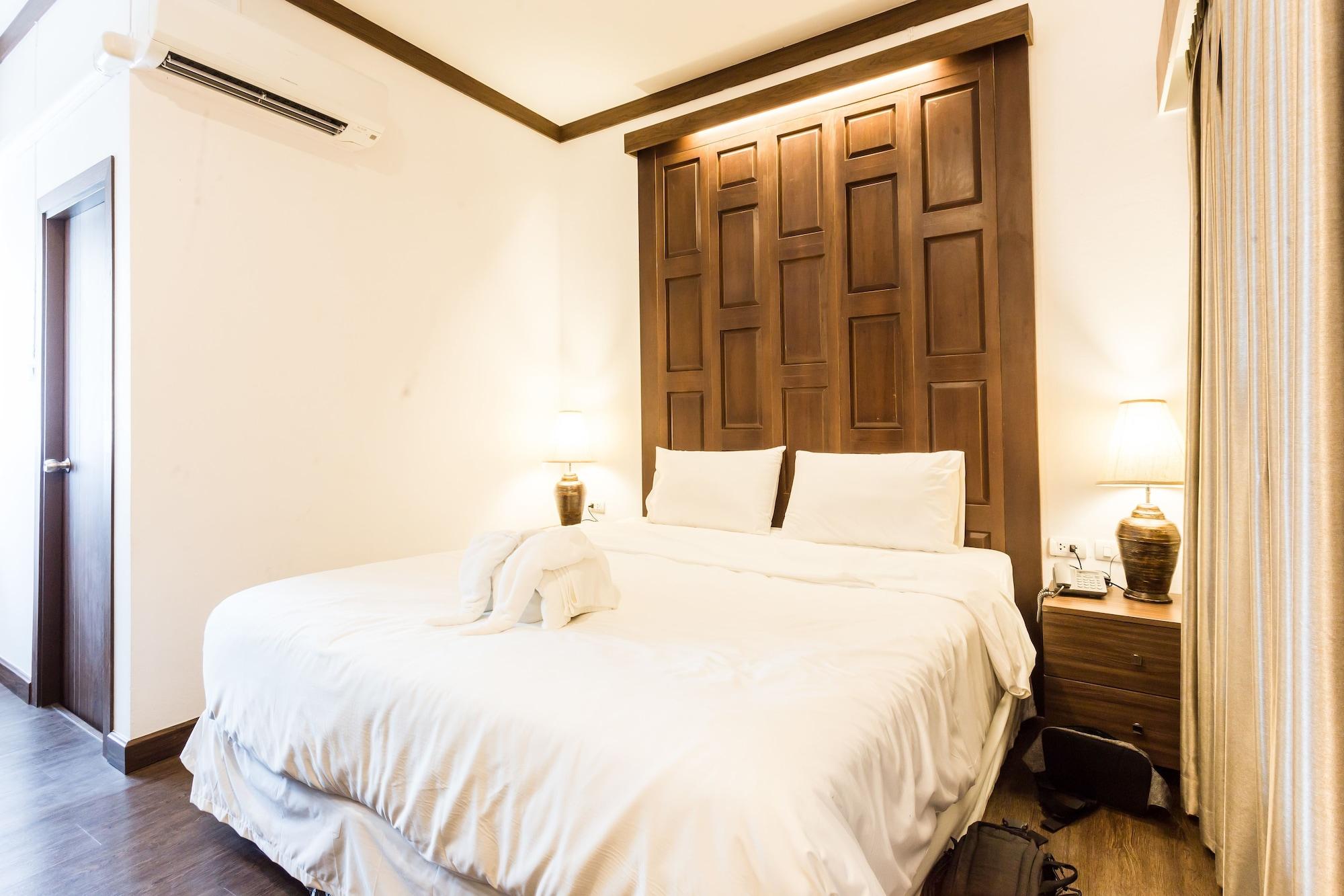 The Wing Lanna Hotel Чиангмай Екстериор снимка