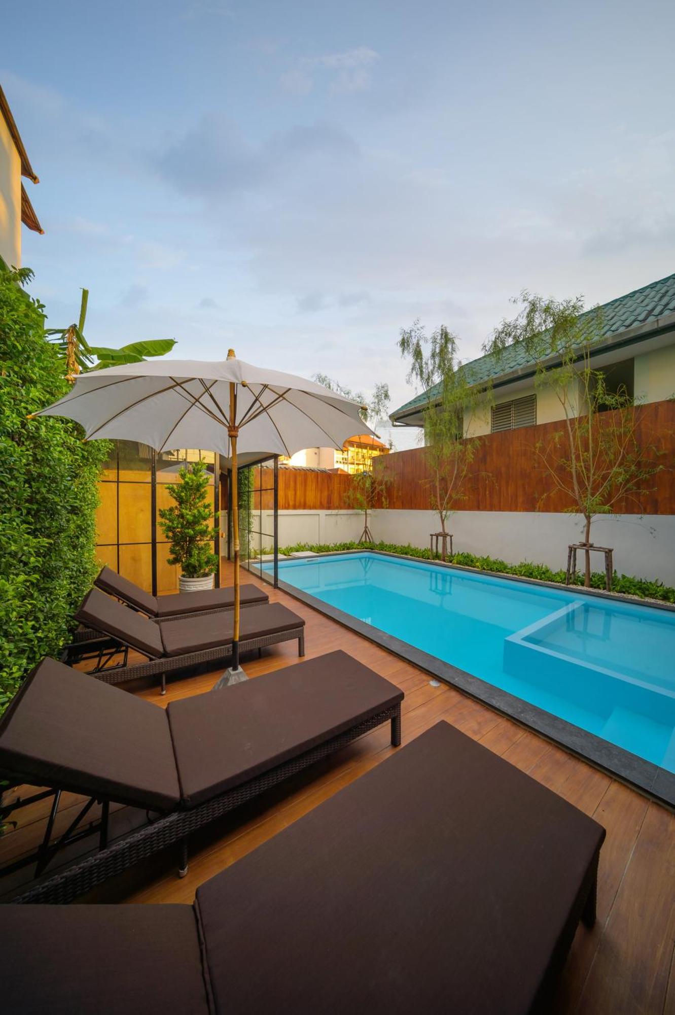 The Wing Lanna Hotel Чиангмай Екстериор снимка