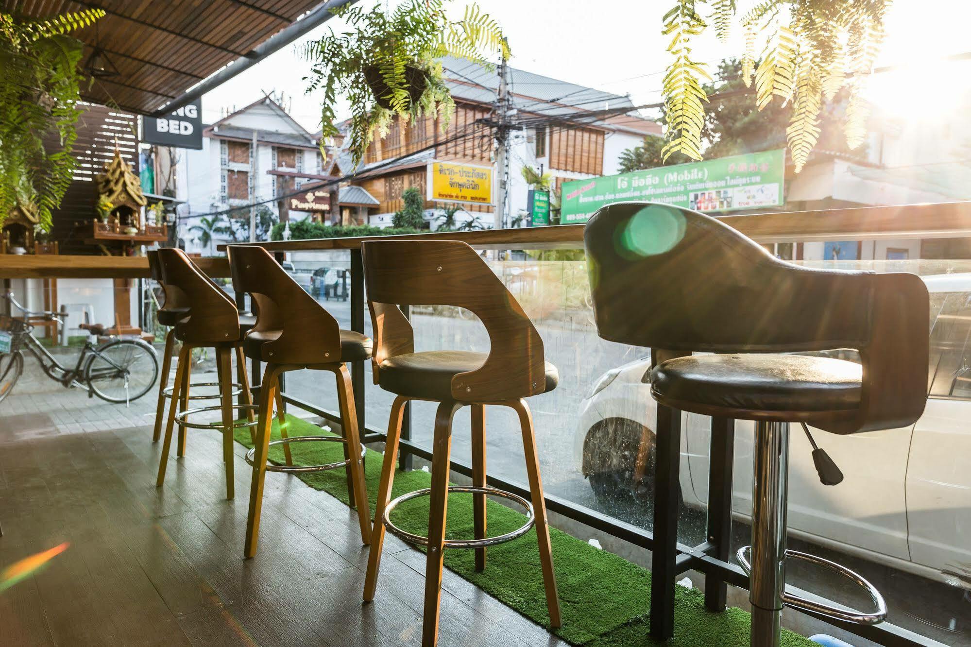 The Wing Lanna Hotel Чиангмай Екстериор снимка